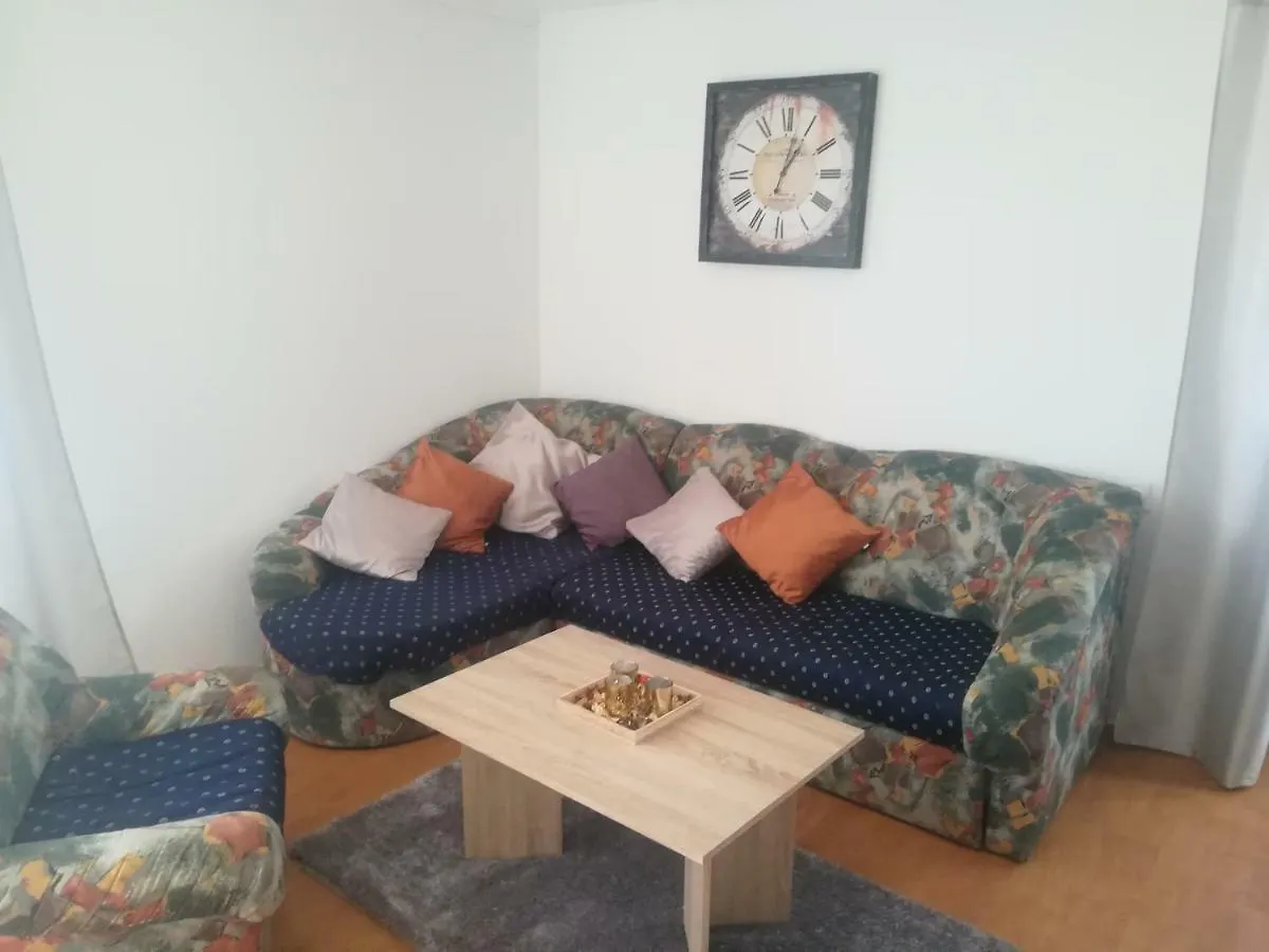 Apartment Milka Smoljanci